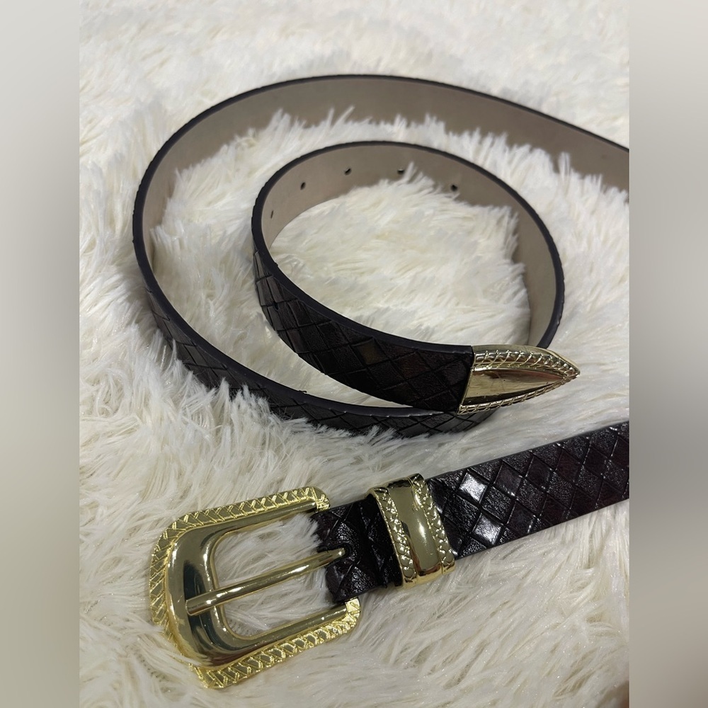 Elegant Brown Leather Belt with Gold Buckle